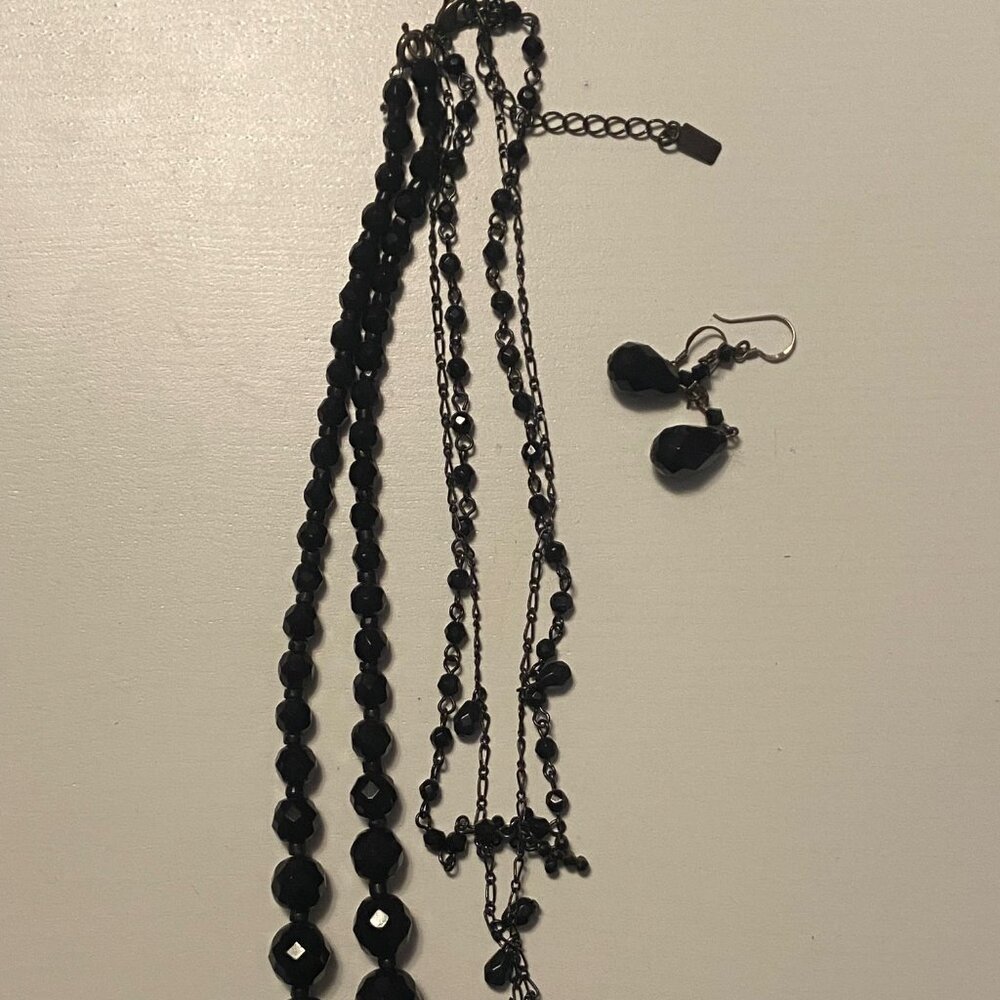 Costume jewelry lot jet bead necklaces and earrings